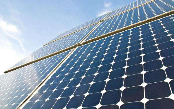 光伏屬于什么行業(yè)？光伏發(fā)電有什么優(yōu)點(diǎn)？