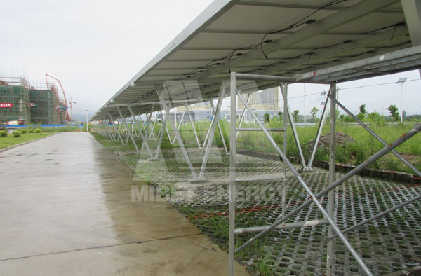 太陽能光伏車棚支架系統(tǒng)有什么優(yōu)點？