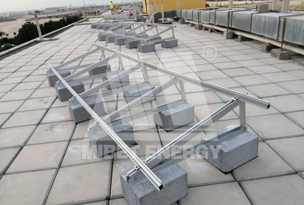 太陽能鋁合金支架有什么特點(diǎn)？