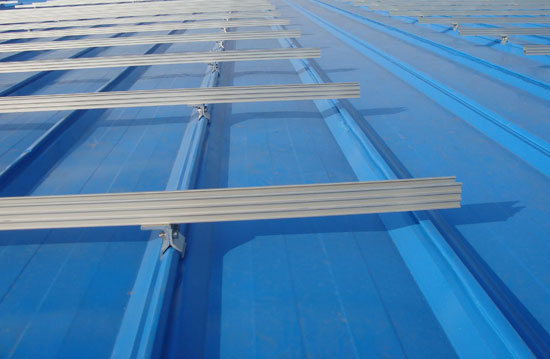 彩鋼瓦與光伏瓦之間存在什么區(qū)別？