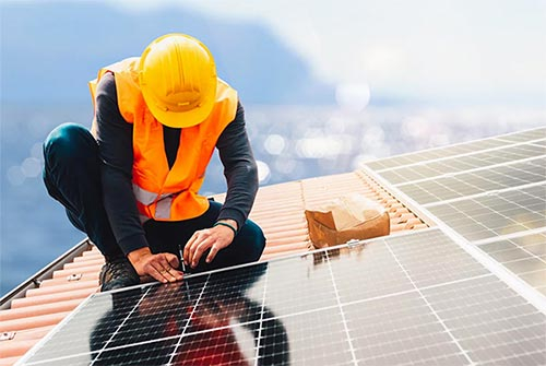 光伏工程技術(shù)是什么專業(yè)？主要學(xué)什么內(nèi)容？