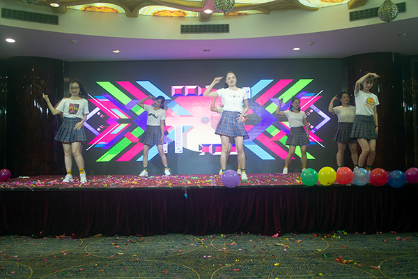 英語(yǔ)區(qū)舞蹈《good time》