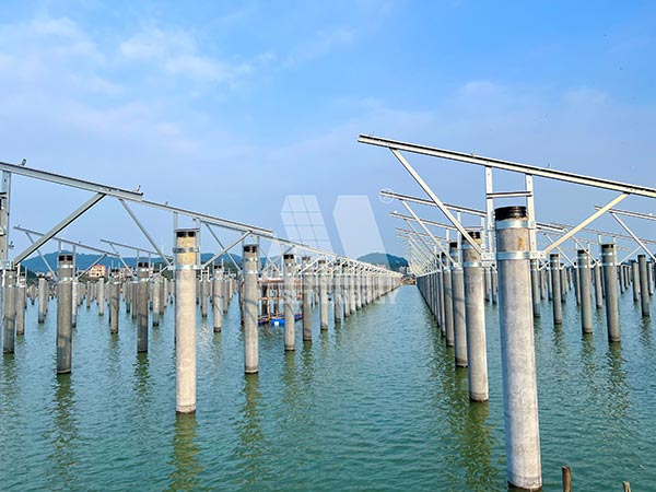 44MW漁光互補(bǔ)項(xiàng)目